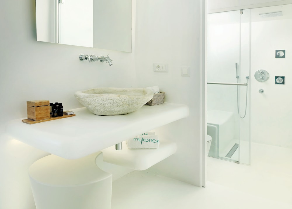 Deluxe Double Room, Jetted Tub, Sea View - Photo 5