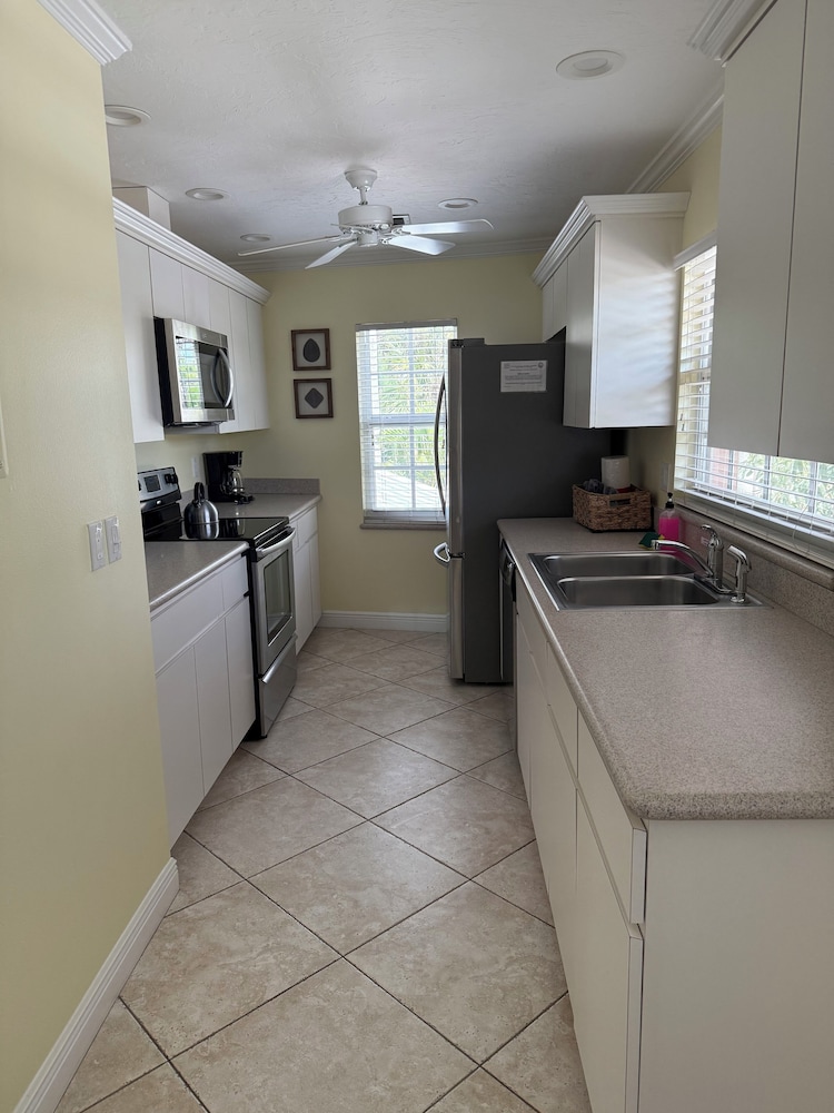 Exclusive Apartment photo 2