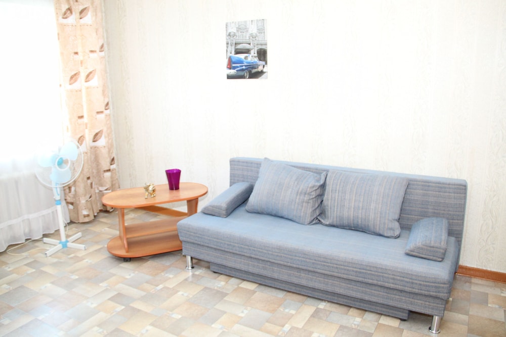 Economy Condo, 1 Queen Bed with Sofa bed, Non Smoking photo 1