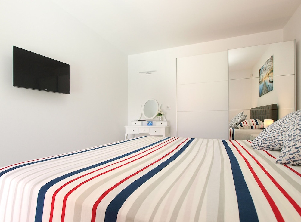 Standard House, 3 Bedrooms (22912) photo 1