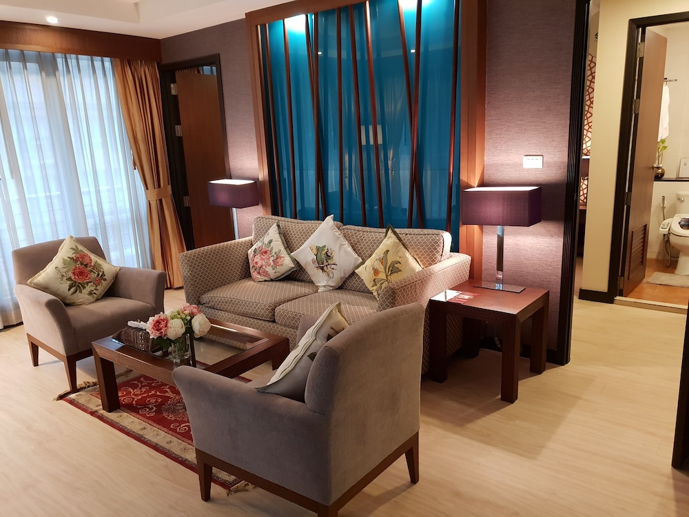 Suite, 1 Bedroom photo 1