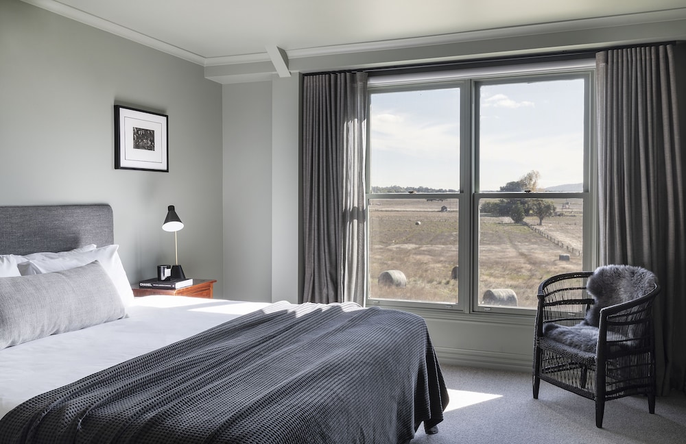 Mt William Standard Room photo 1