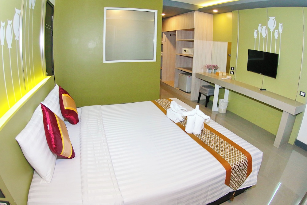 Junior Double Room, Balcony, Garden View photo 2