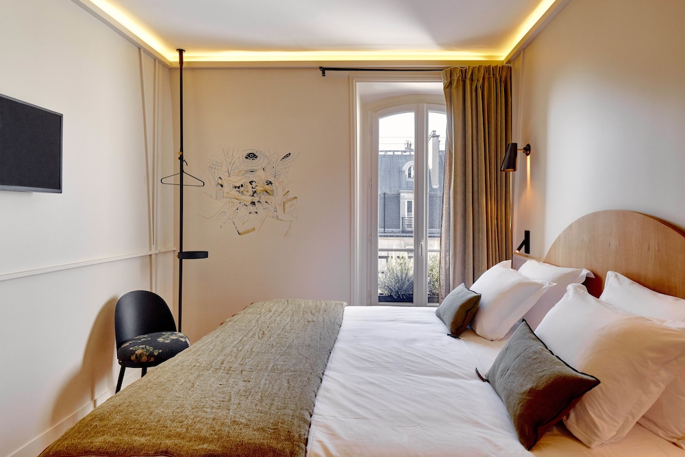 Standard Double Room photo 3