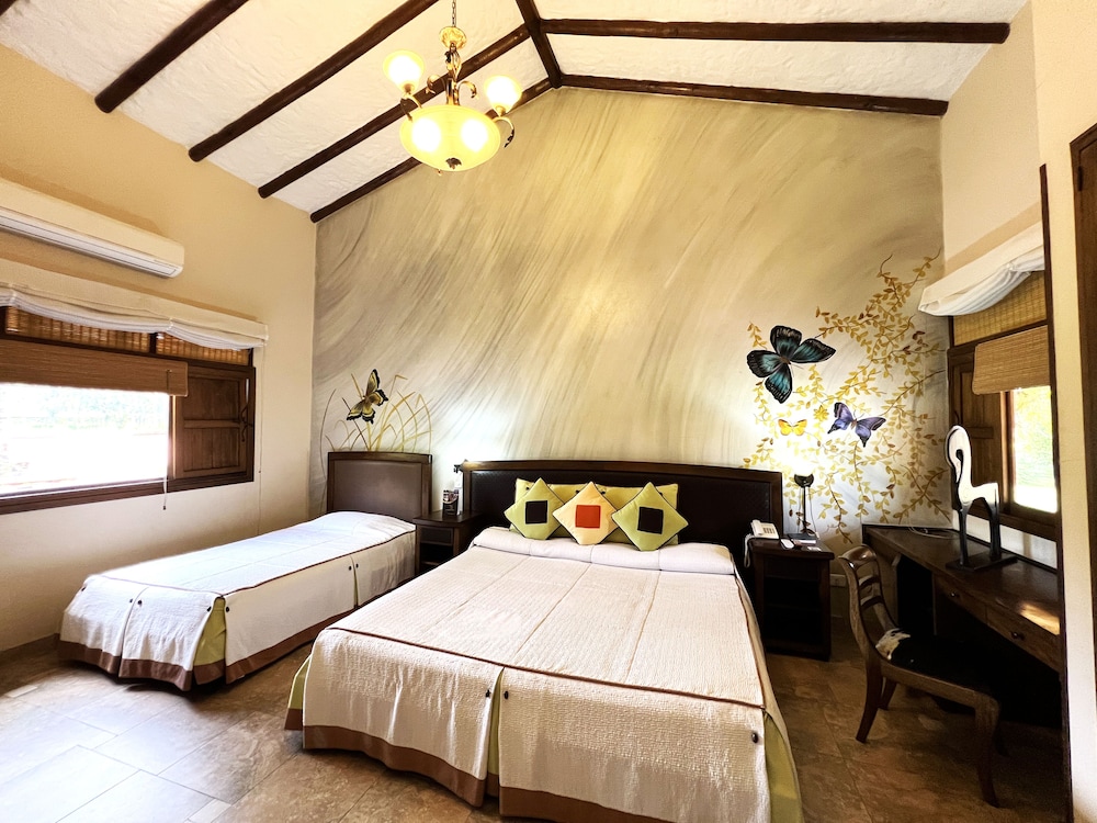 Superior Triple Room photo 1