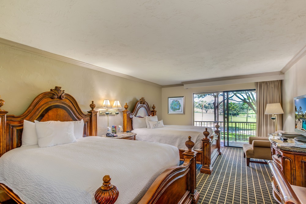 Golf View Two Queen Beds - Photo 1