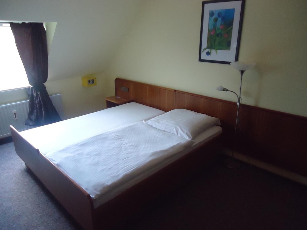Double or Twin Room photo 1