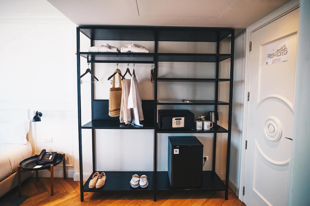 Family Room, 2 Bedrooms, Connecting Rooms, City View