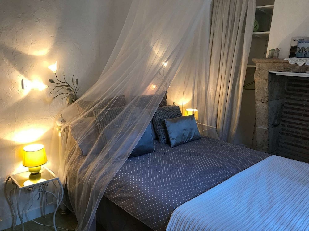 Comfort Single Room, Ensuite, City View (Chambre double Roxane)