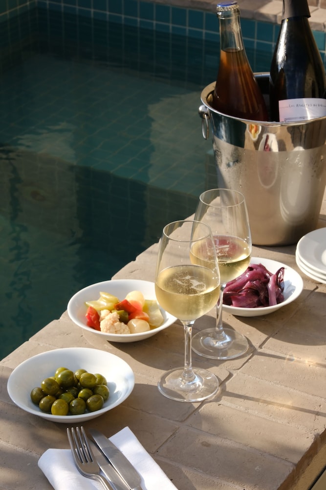 Luxury Suite, Private Bathroom, Pool View (Suite Roof Top) photo 3