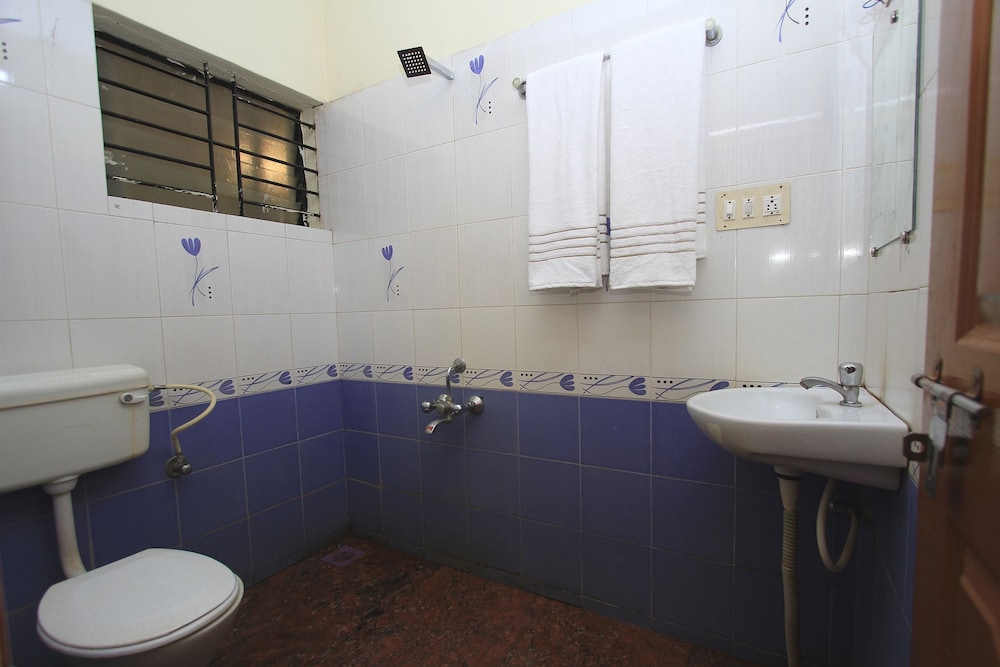Double Or Twin Room photo 3