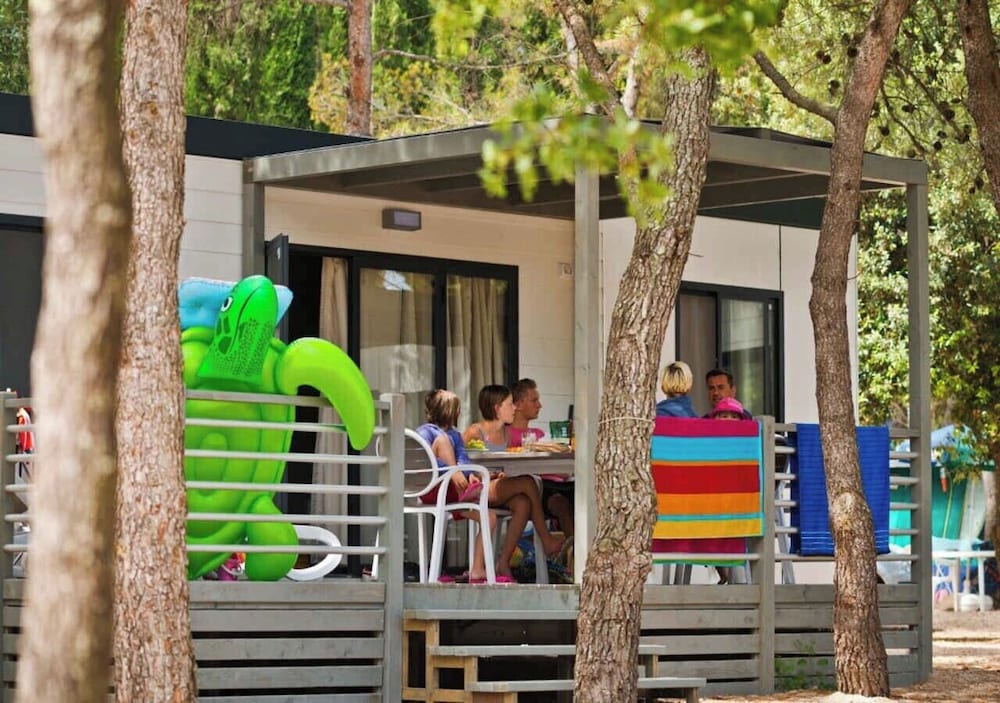 Premium Mobile Home, 3 Bedrooms photo 1