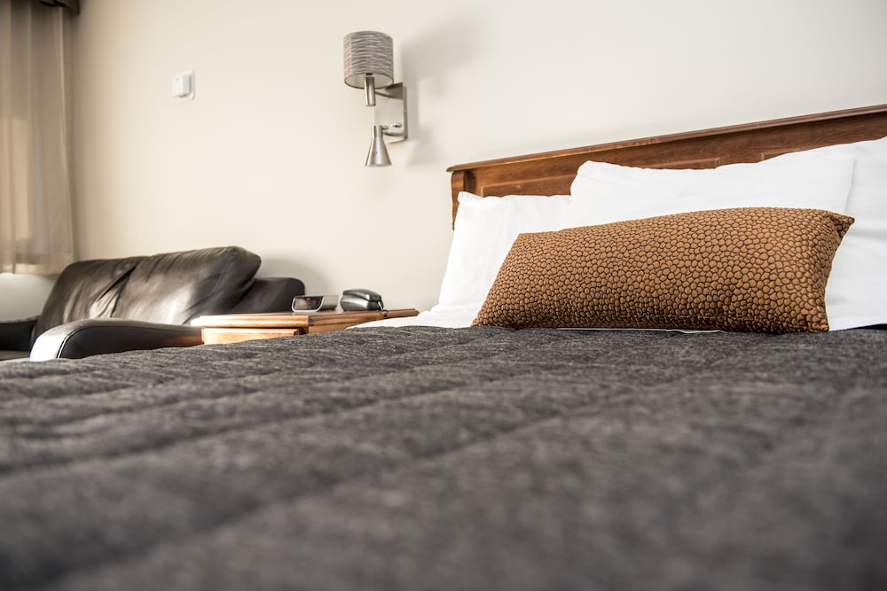 Classic Room, 1 Queen Bed photo 3
