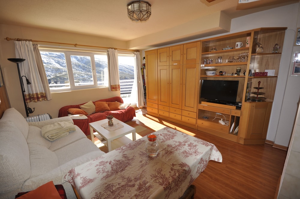 Apartment Mont Blanc with Terrace 1 Bedroom