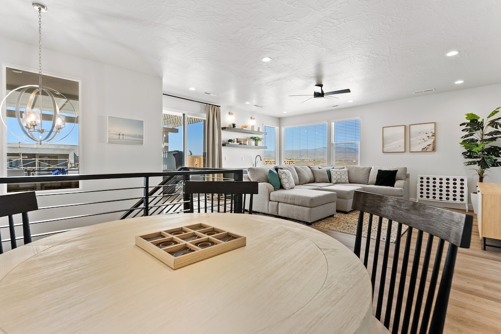 House, 5 Bedrooms