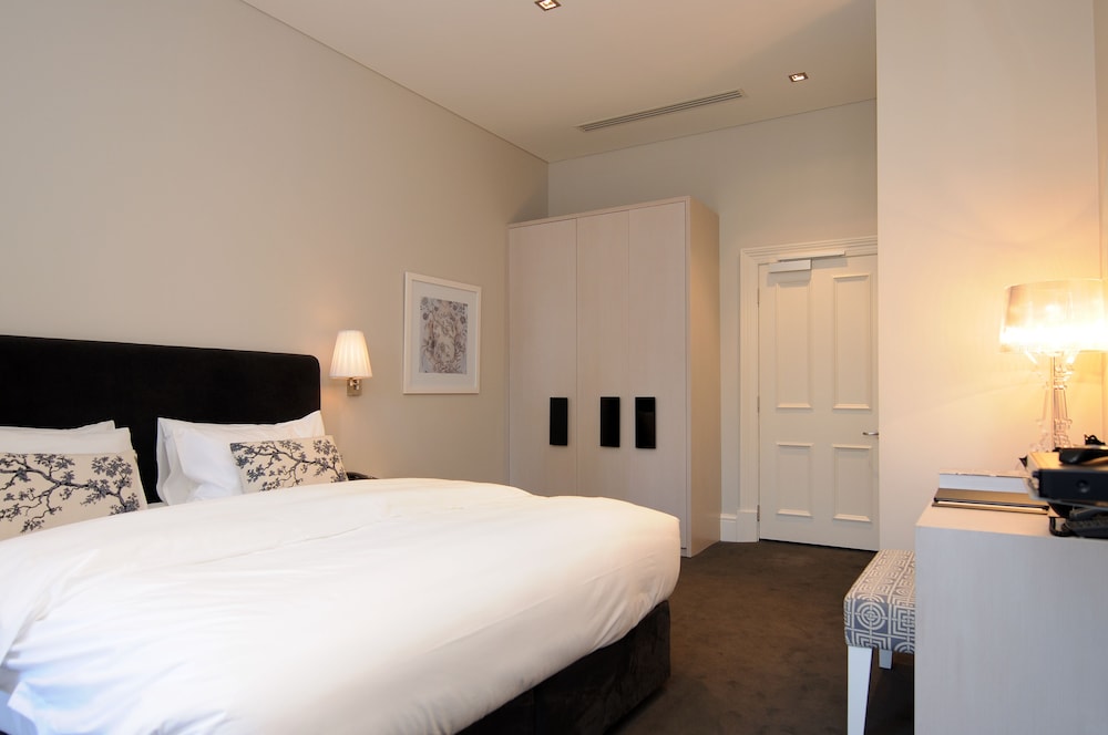 Standard Studio, Non Smoking, Kitchenette (King Room 1) photo 3