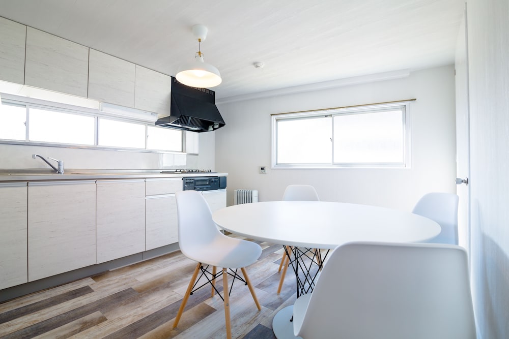 Private Vacation Home - Photo 16