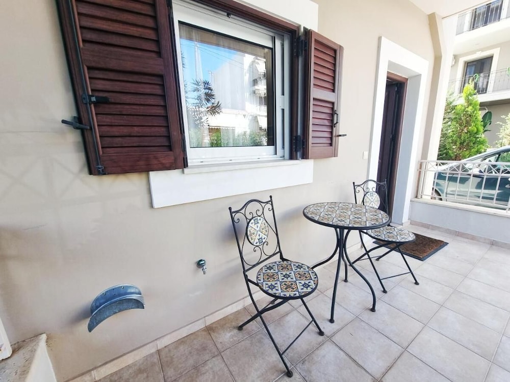Apartment, Ground Floor photo 2