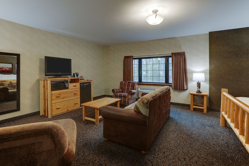 Expanded King with Bunk Bed - Photo 2