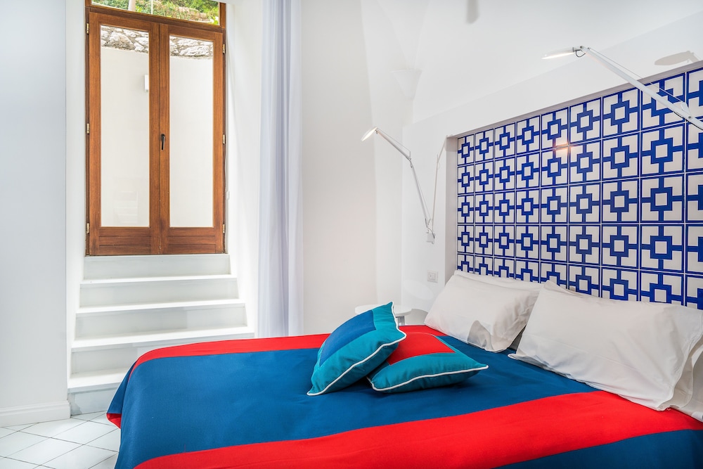 Standard Double or Twin Room - Photo 3