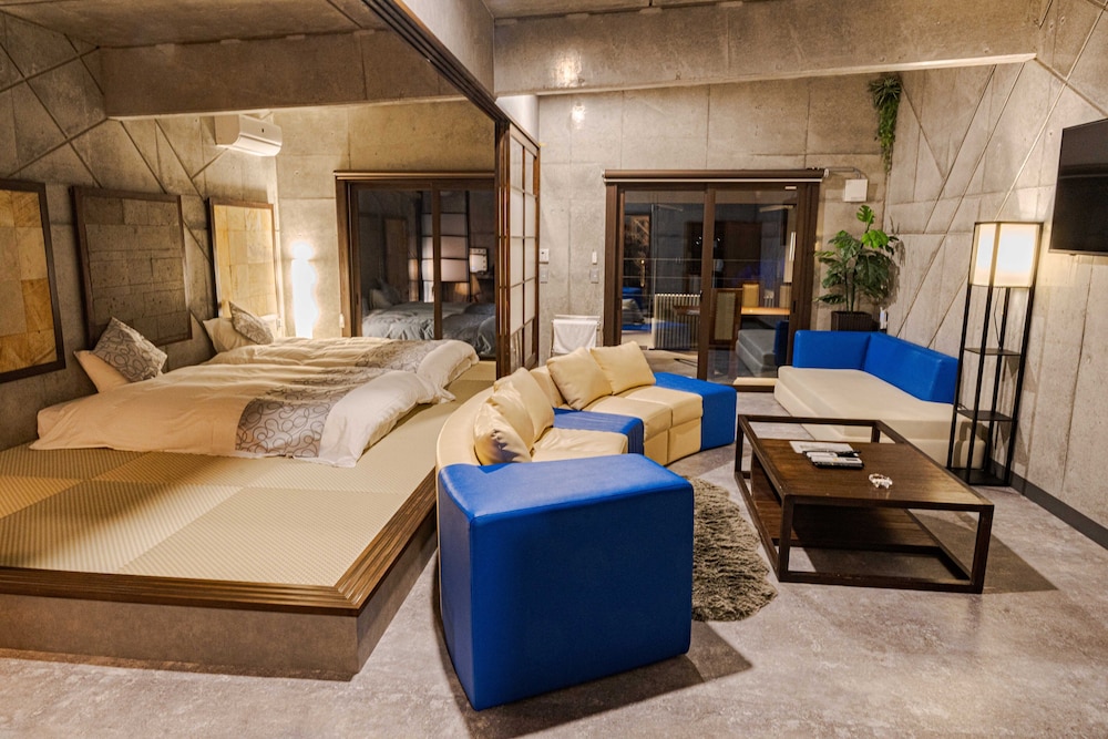 Design Quadruple Room - Photo 1