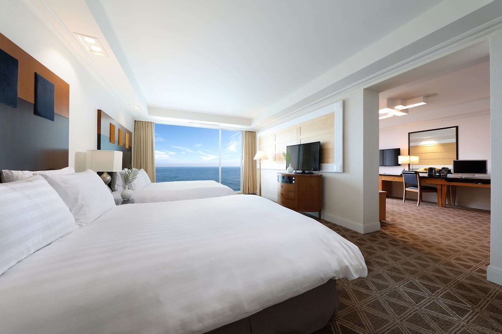Room, Multiple Beds, Non Smoking, Ocean View