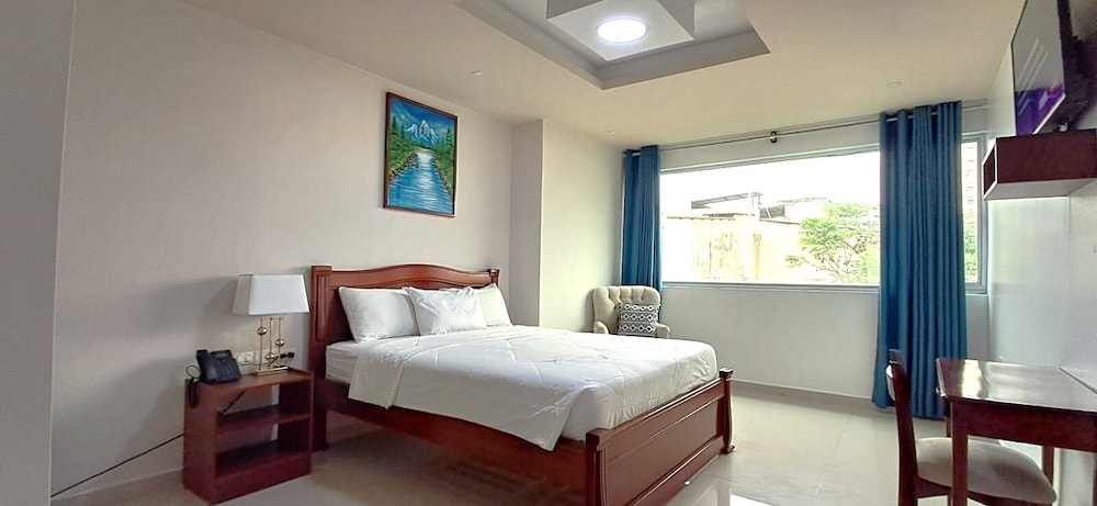 Deluxe Room, Multiple Bedrooms, City View photo 2