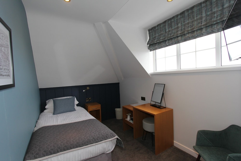 Single Room, Ensuite photo 2