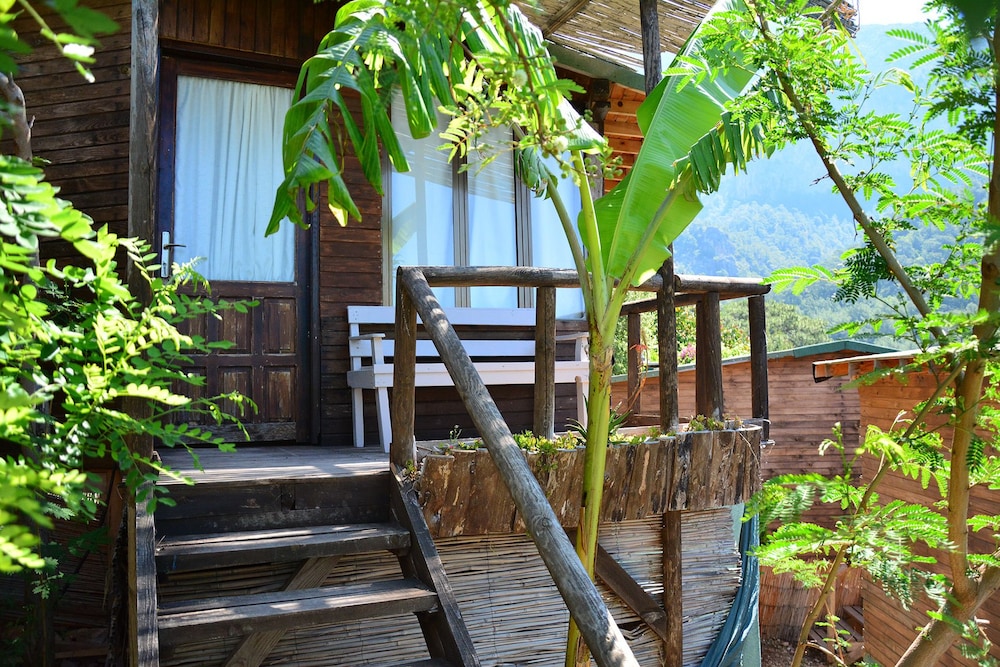Bungalow, 1 Double Bed (Smoking, SWING)