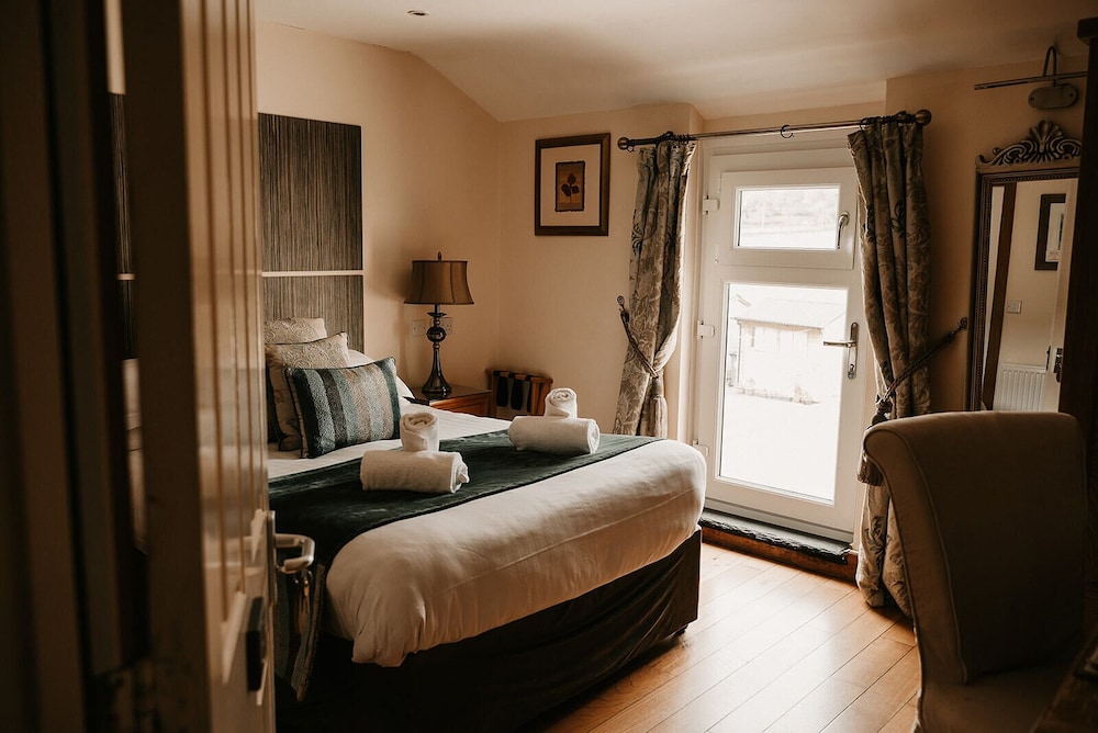 Standard Double Room, Ensuite - Photo 2