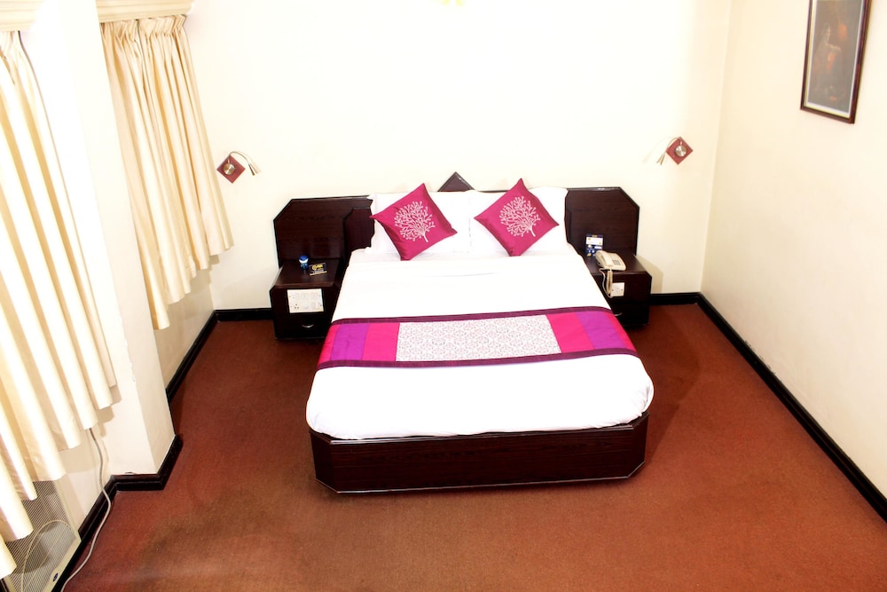 Standard Double Or Twin Room, 1 Double Bed, Private Bathroom photo 3