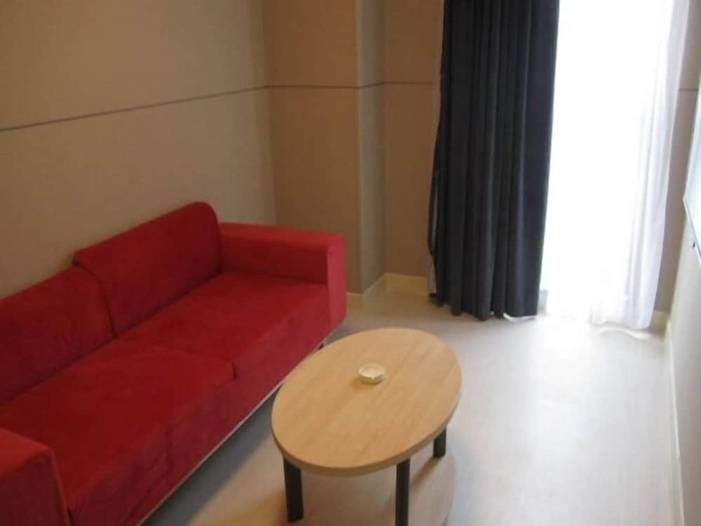 Business Room (A)-Mainland Chinese Citizen Only photo 2