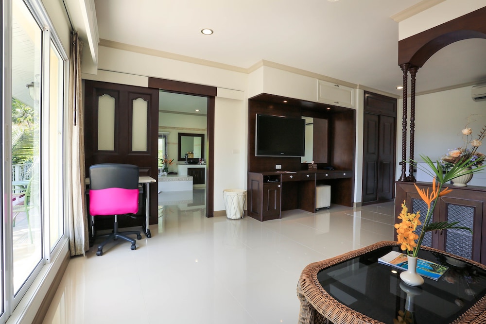 Honeymoon Penthouse, Mountain View, Mountainside photo 2