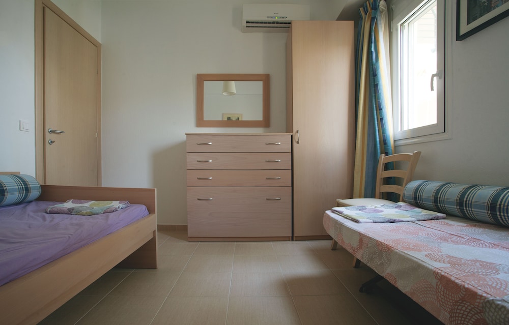Apartment photo 3