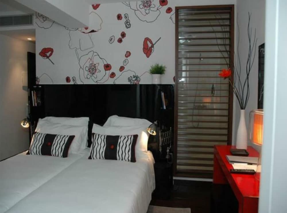 Twin Room with Extra Bed