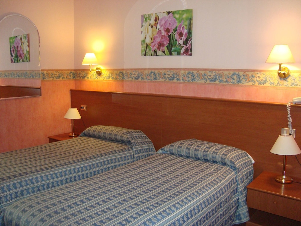 Double Or Twin Room, Balcony photo 2