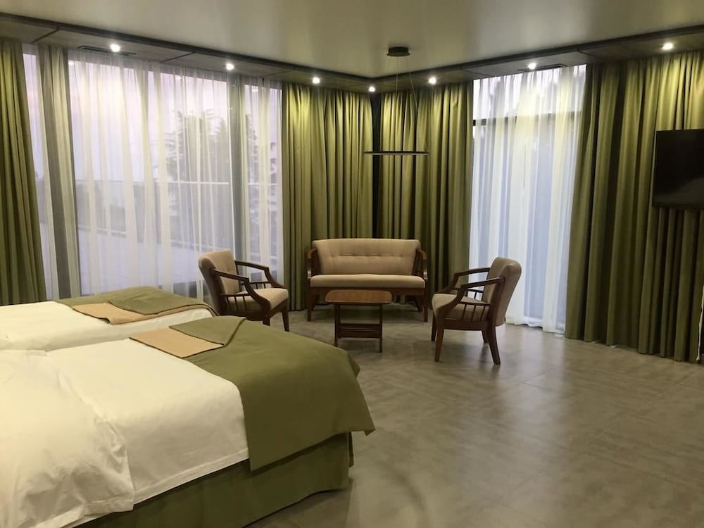 Suite, Balcony (Lux8) photo 1