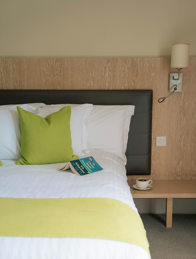 Superior Room, Garden View - Photo 4