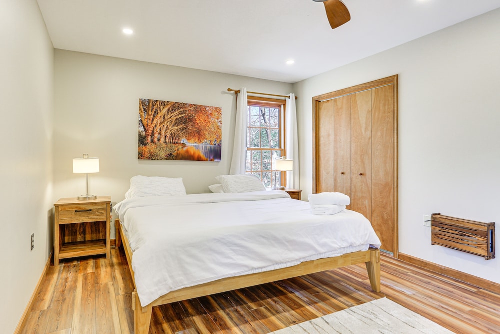 House (4 Bedrooms) photo 2