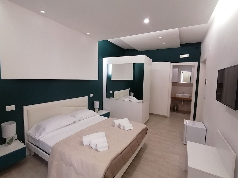 Comfort Double or Twin Room, 1 Queen Bed photo 1
