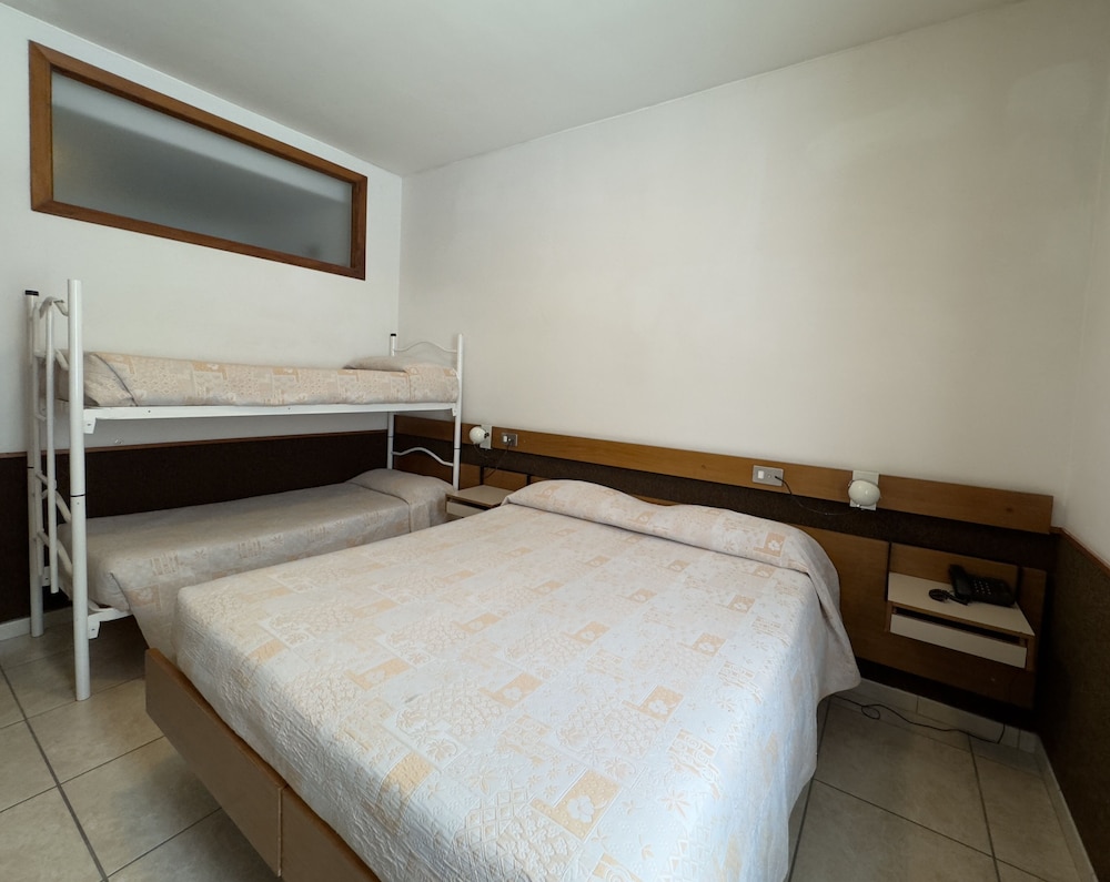 Classic Room - Photo 1