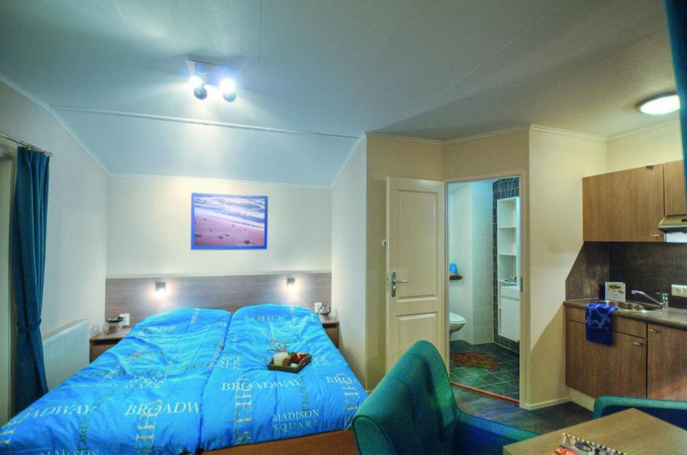 Comfort Mobile Home, 1 Double Bed, Kitchen photo 2