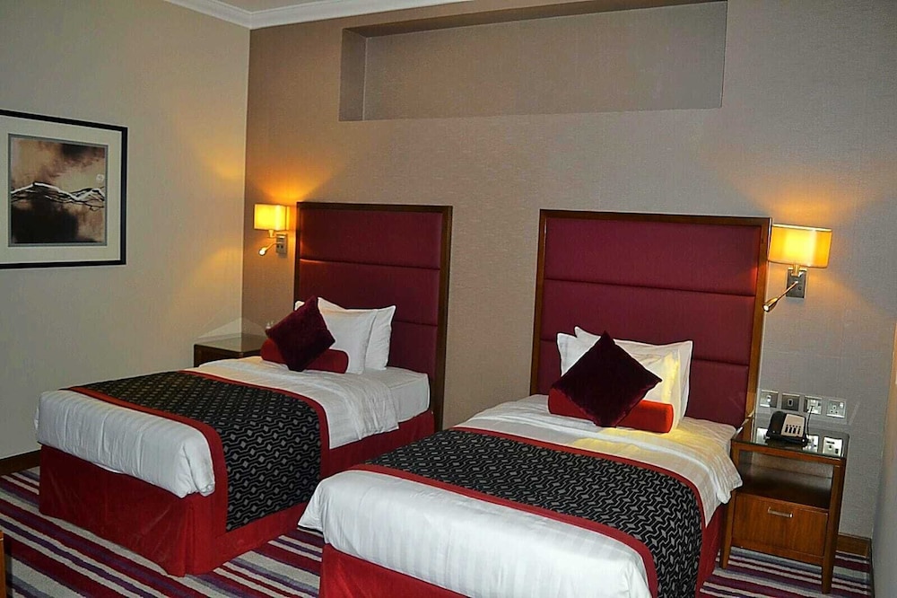Deluxe Double or Twin Room - Photo 24