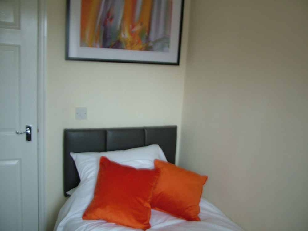 Family House, 3 Bedrooms photo 1