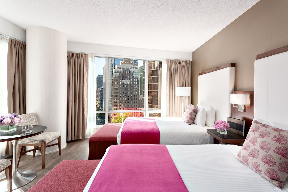 Deluxe Room, 2 Double Beds, City View photo 2