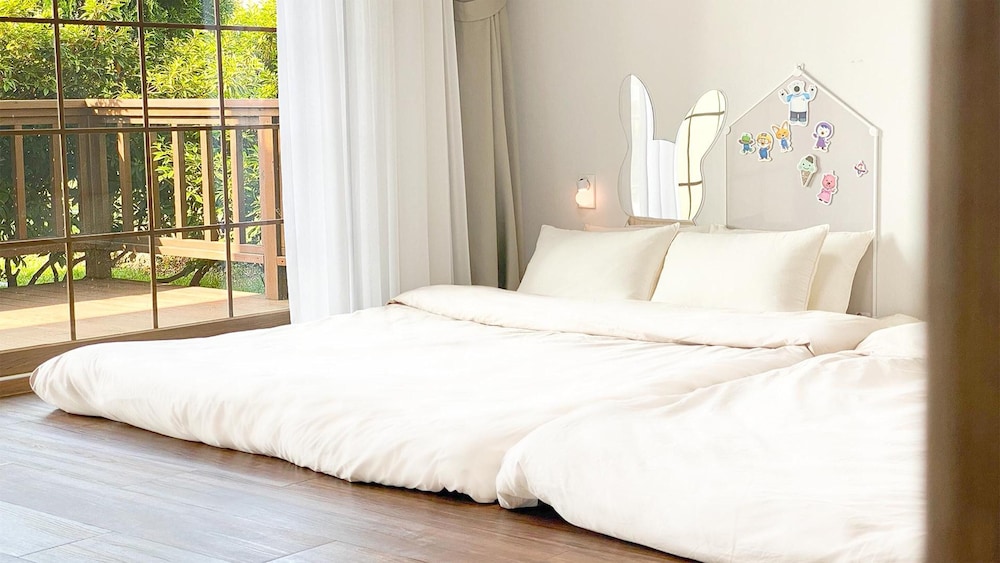 Basic Room, 1 Bedroom (Lemon - Kids room) - Photo 8