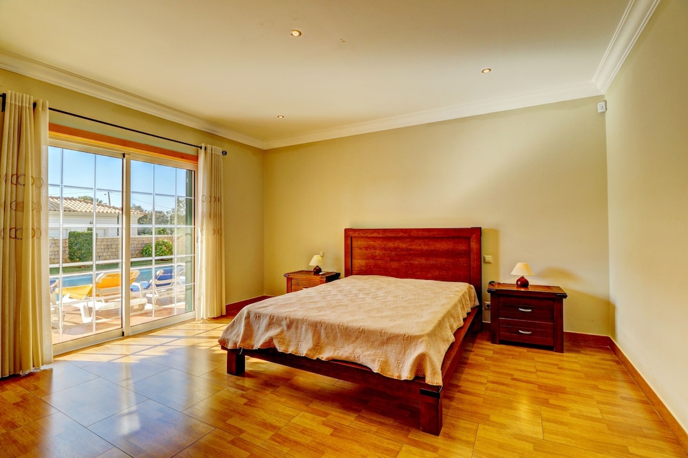 Villa, 5 Bedrooms