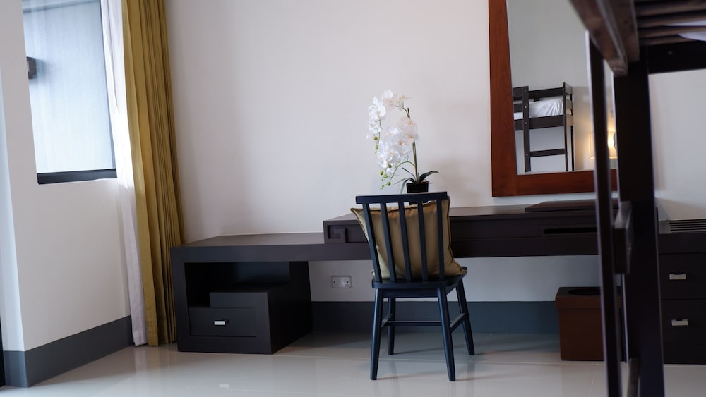 Family Quadruple Room - Photo 4