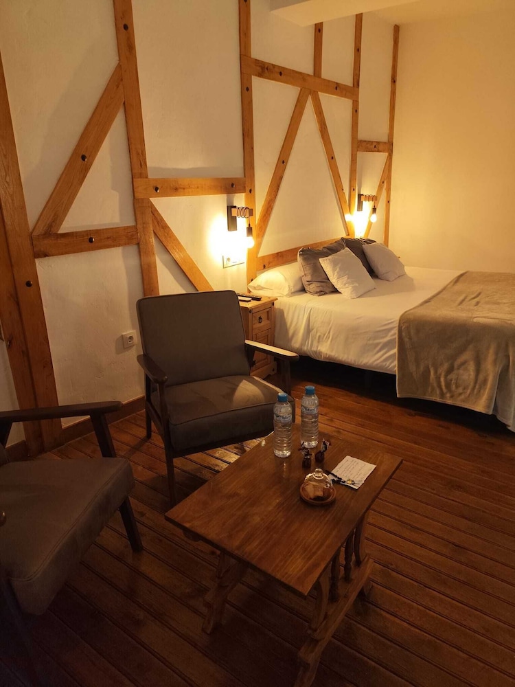 Double Room, 1 King Bed, Balcony