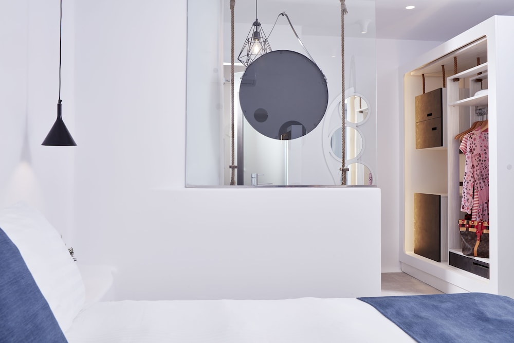 Junior Suite, Courtyard View (Unique) photo 3